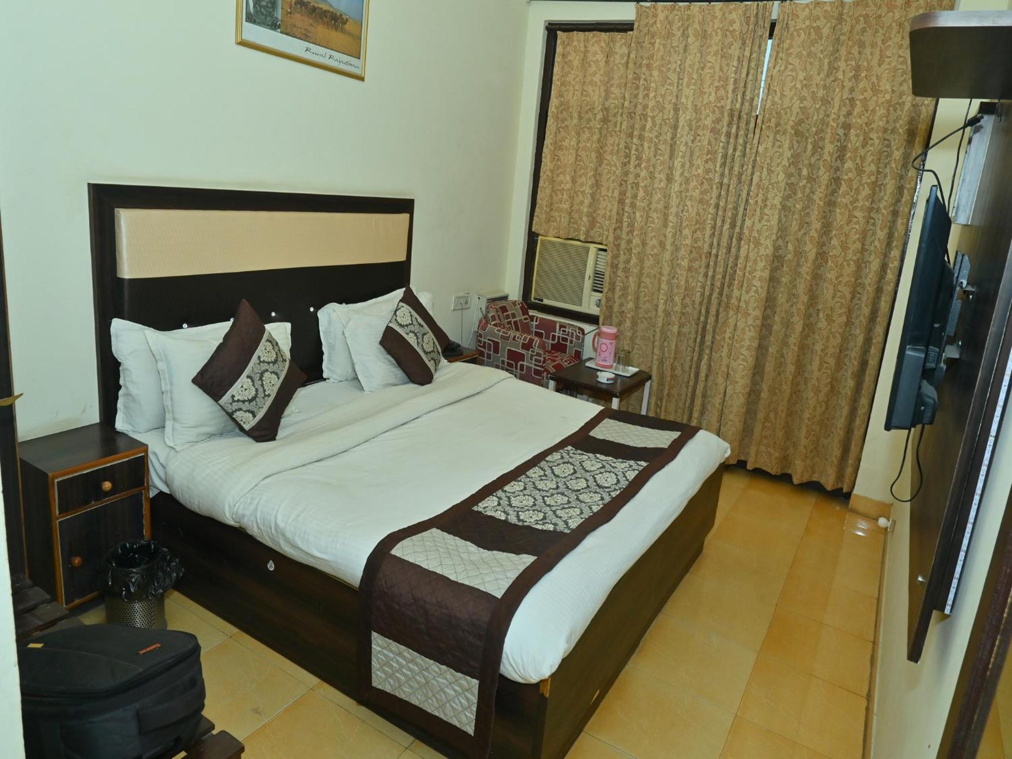 Goyal Plaza Hotel 5 Mint. Waling Distance From Pushkar Lake Extérieur photo